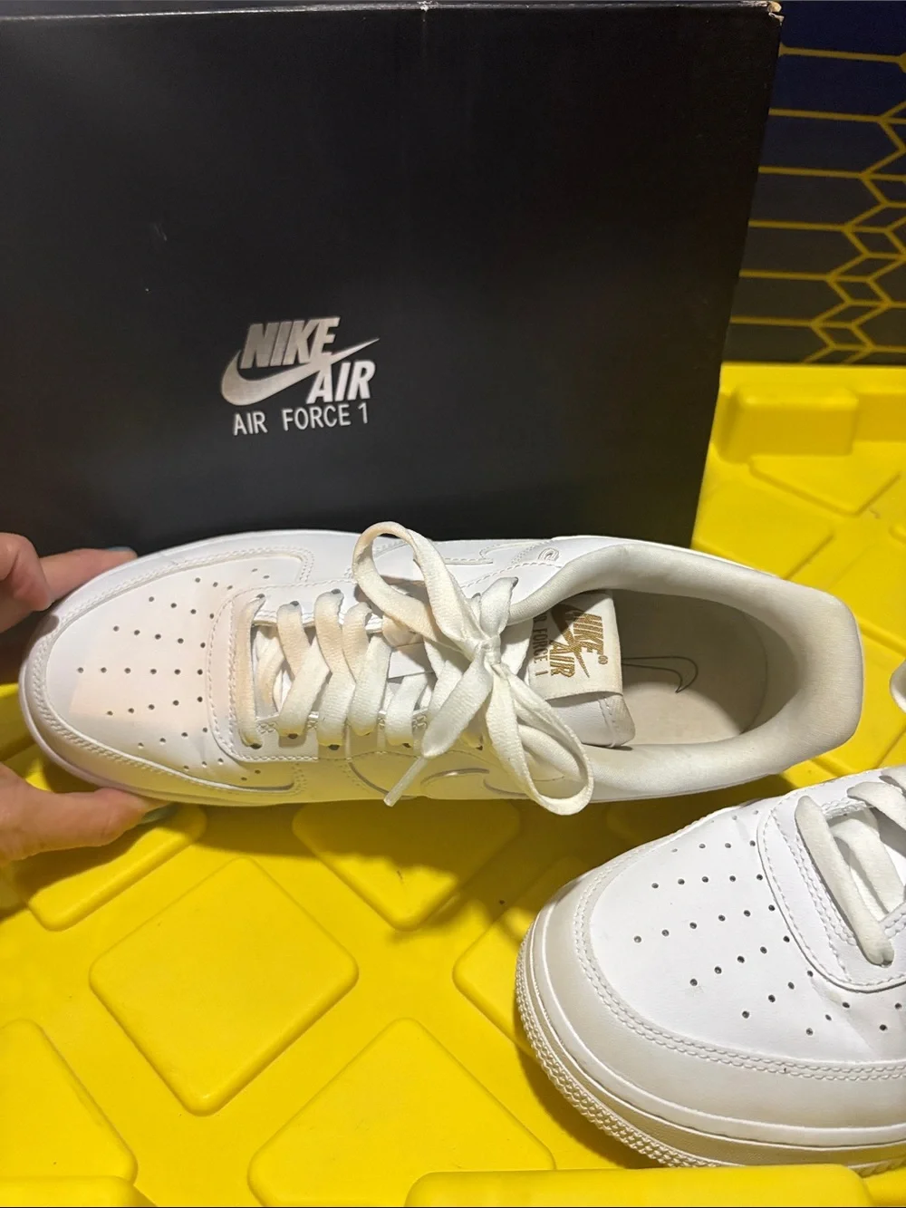 Nike low top